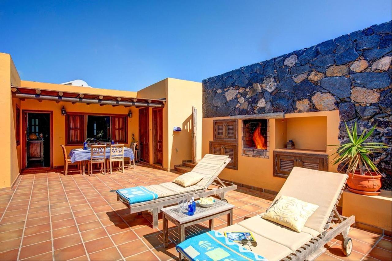Вилла Casa Acequia Тинахо Экстерьер фото